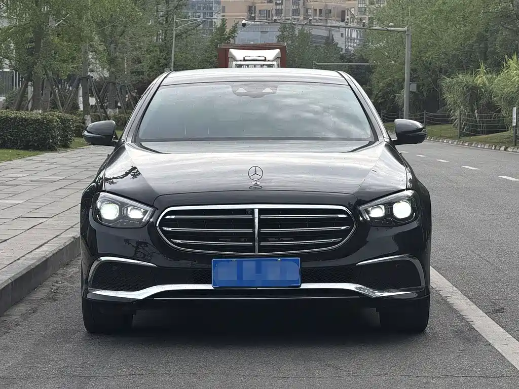 Mercedes-Benz E-Class 2020 — фото 2
