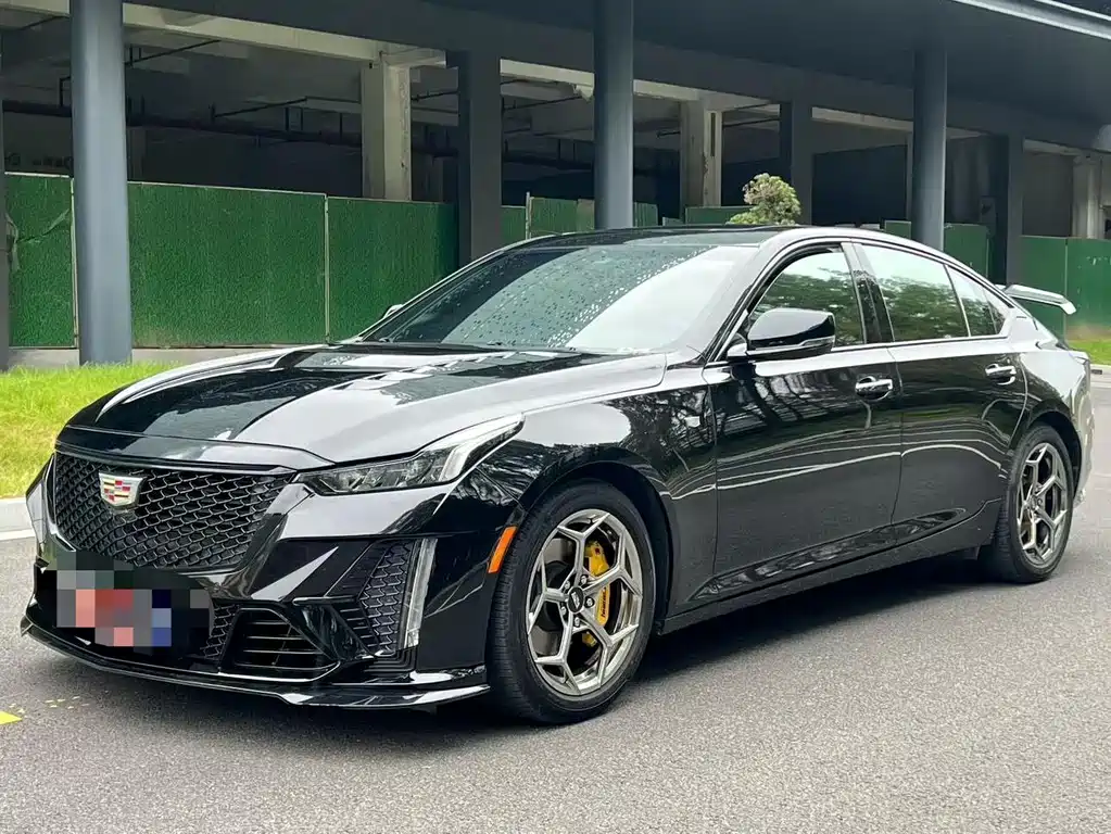 Cadillac CT5 2022 — фото 1