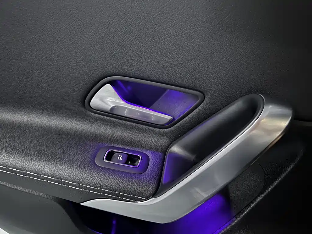 Mercedes-Benz A-Class 2021 — фото 15