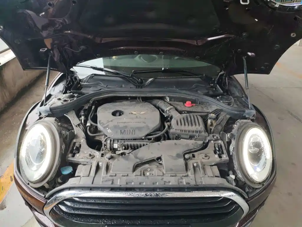 MINI Clubman 2019 — фото 17