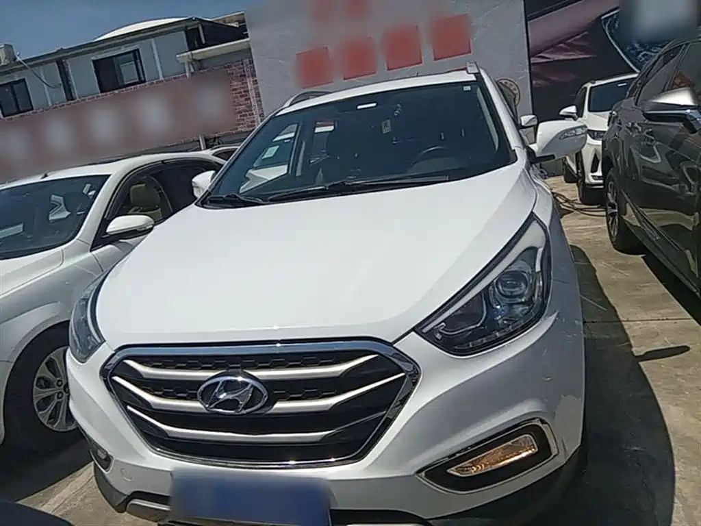 Hyundai ix35 2015 — фото 3