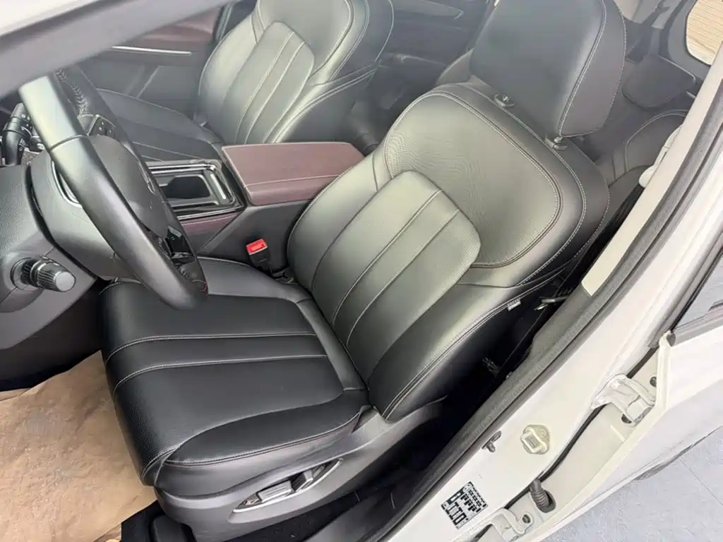 GAC Motor Trumpchi M6 2023 — фото 16