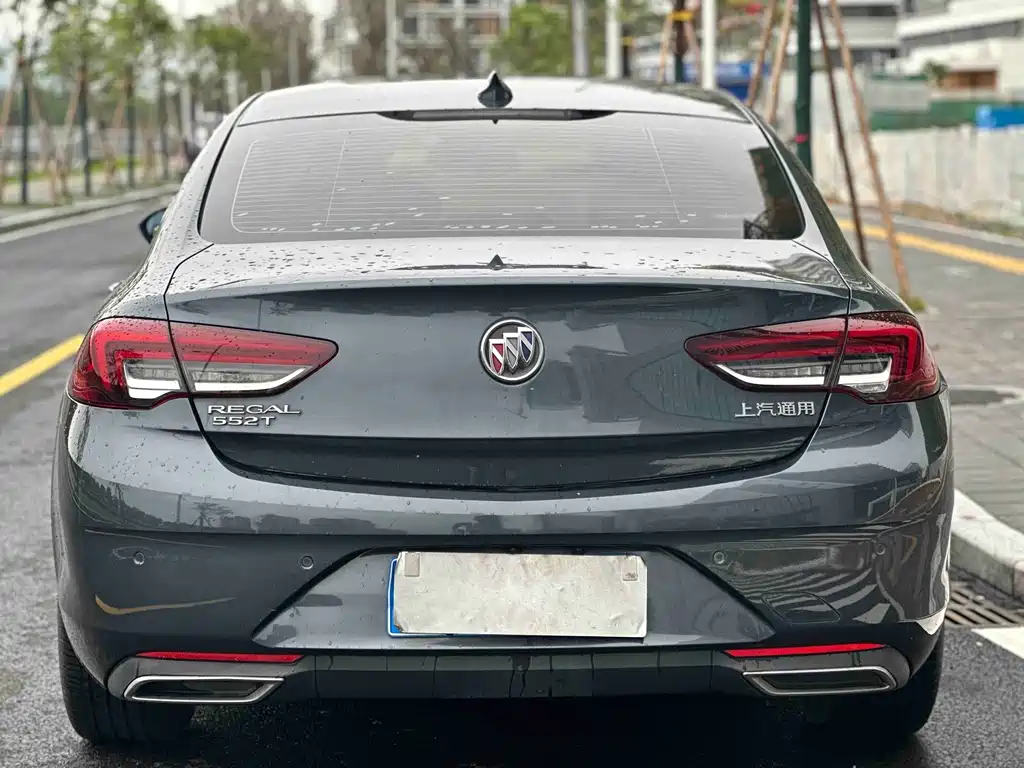 Buick Regal 2020 — фото 15