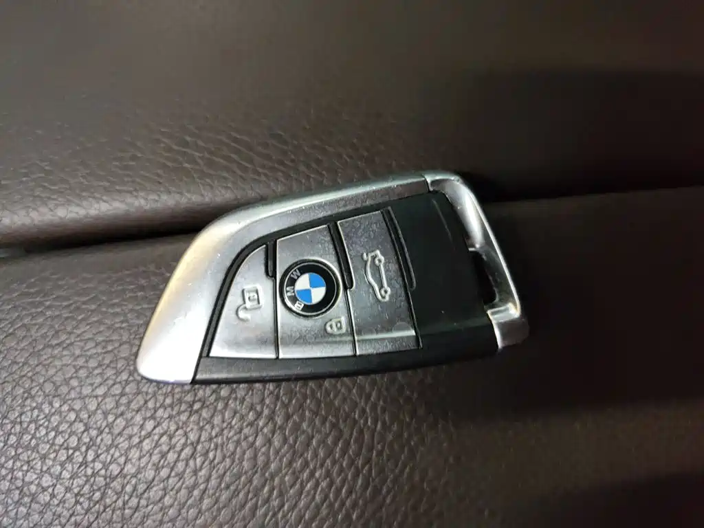 BMW X5 2018 — фото 11