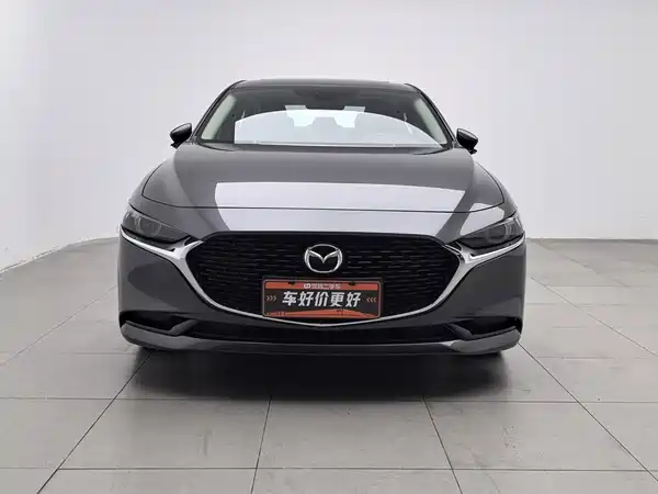 Mazda 3 Axela 2024