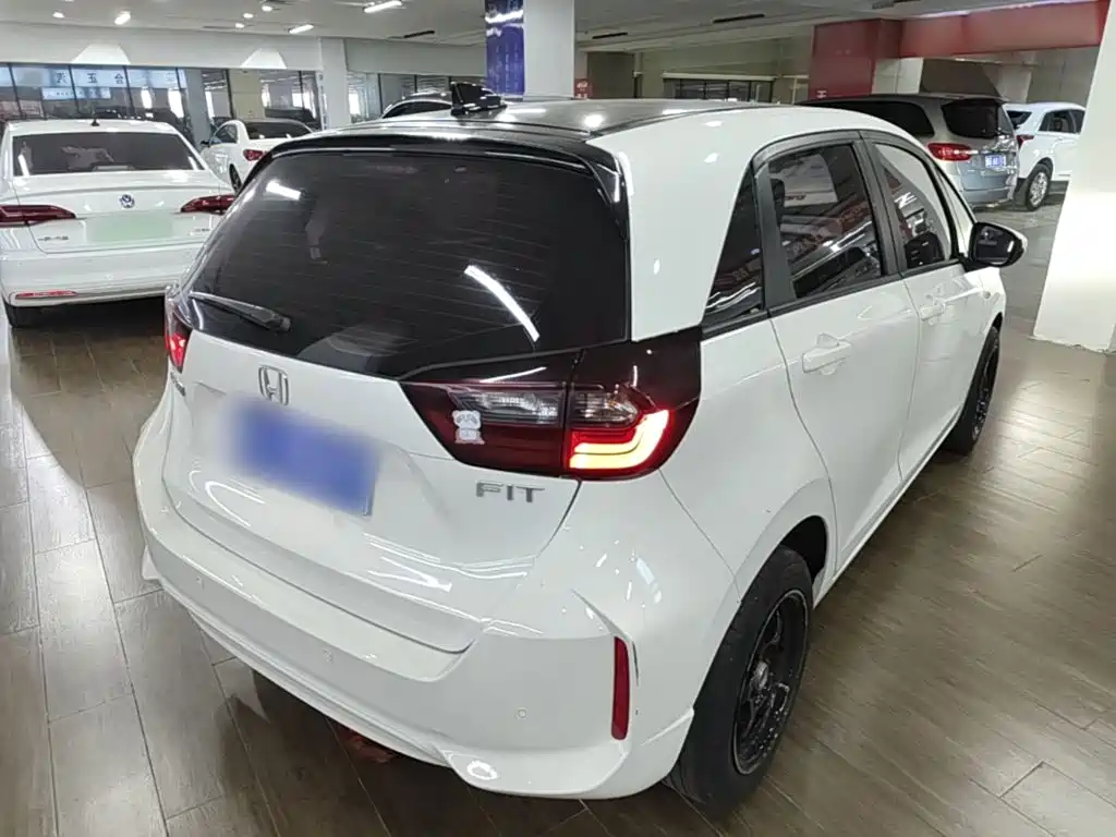Honda Fit 2020 — фото 7