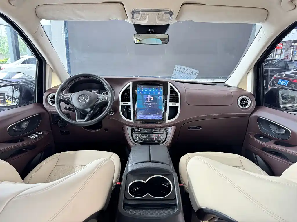 Mercedes-Benz Vito 2020 — фото 15