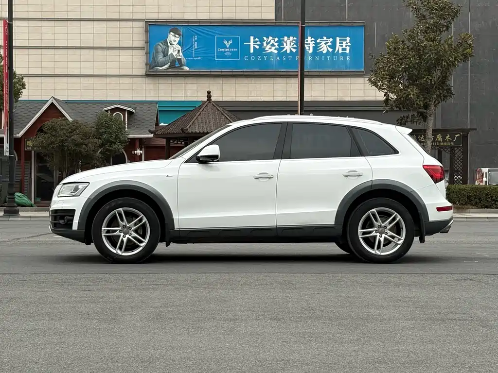 Audi Q5 2018 — фото 13