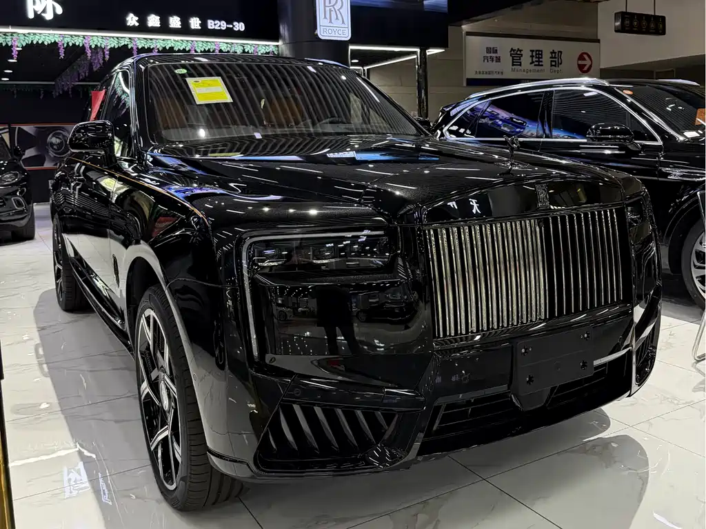 Rolls-Royce Cullinan — фото 3