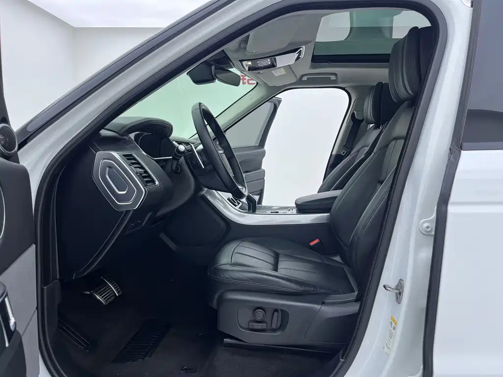 Land Rover Sport 2018 — фото 15