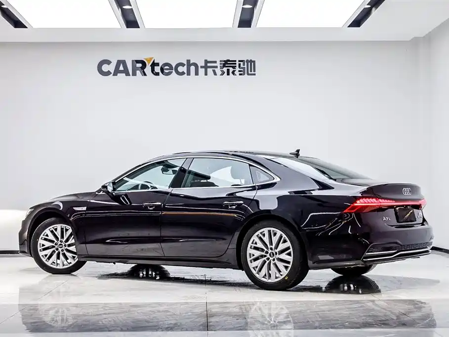 Audi A7L 2024 — фото 4