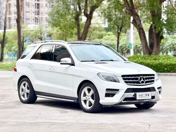 Mercedes-Benz M-Class 2014