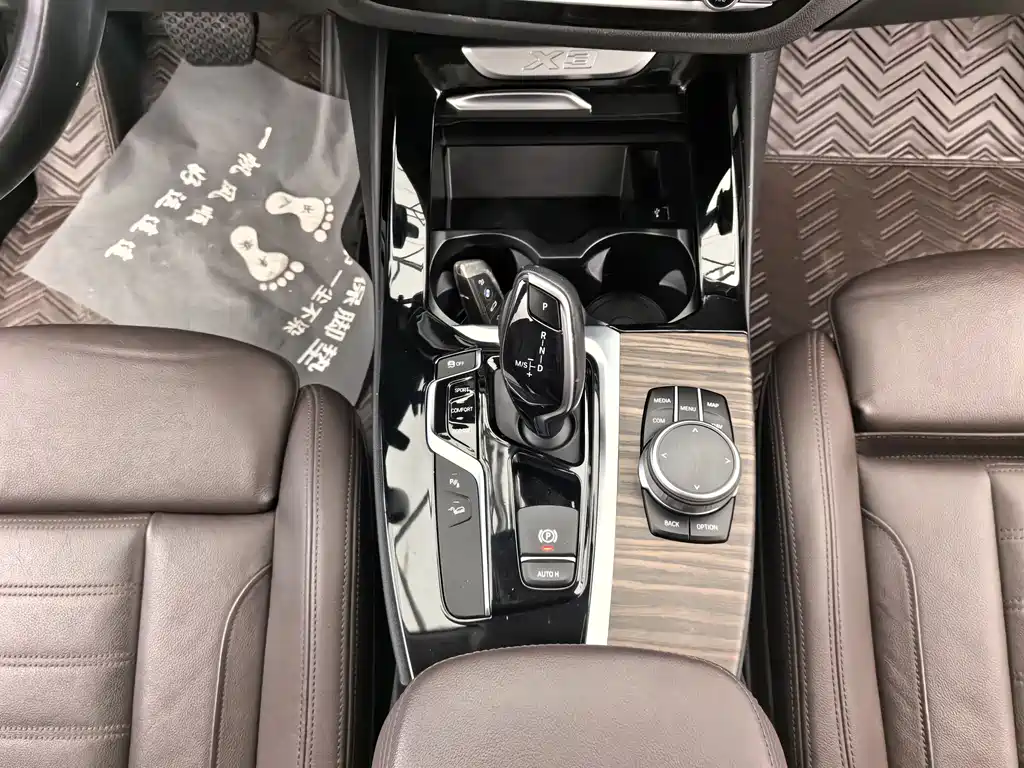 BMW X3 2020 — фото 18