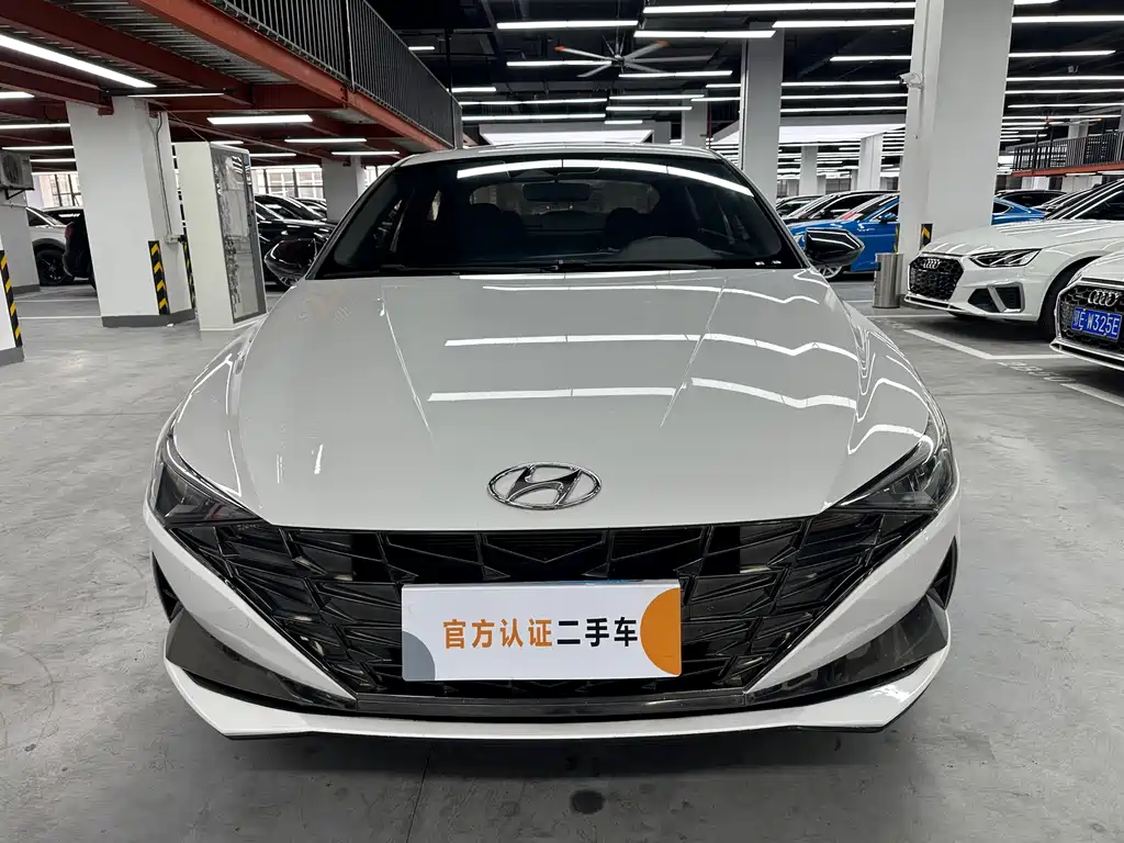 Hyundai Elantra 2021 — фото 2