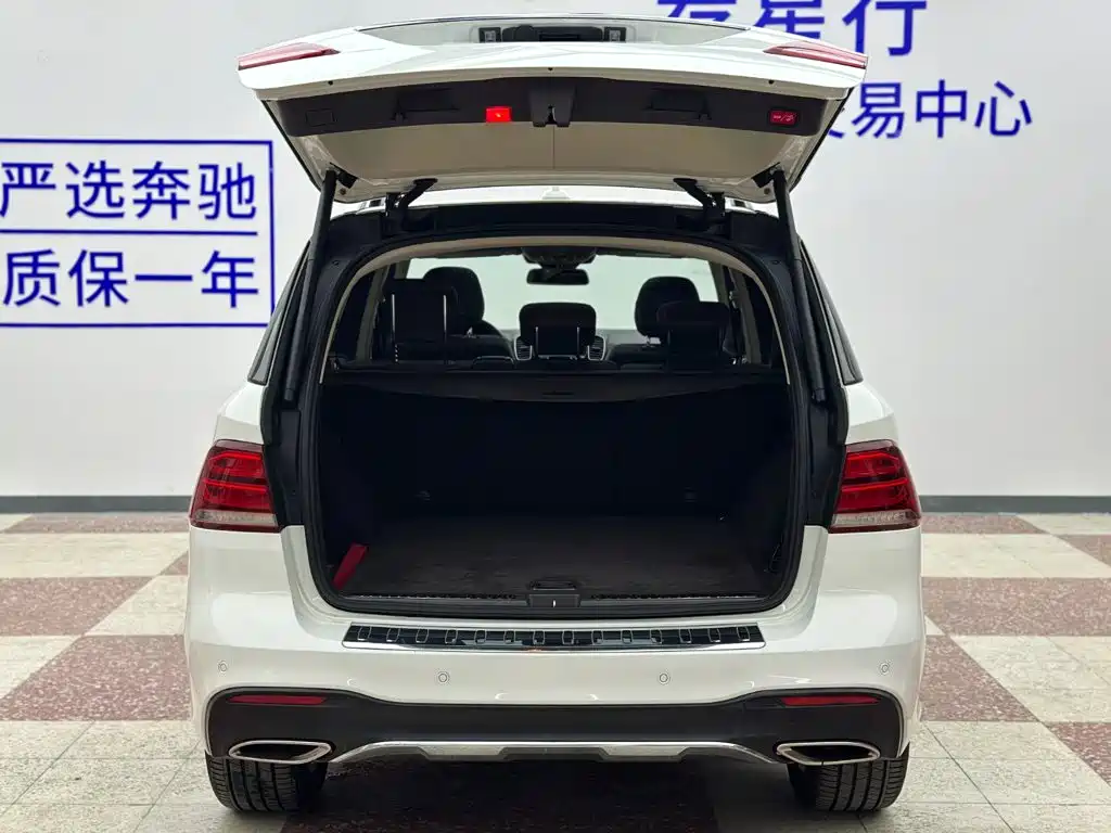 Mercedes-Benz GLE 2017 — фото 30