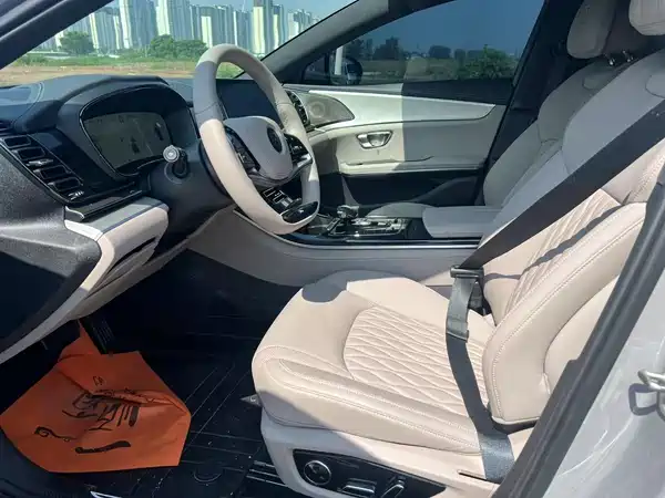 BYD Han 2024