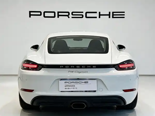 Porsche 718 2017