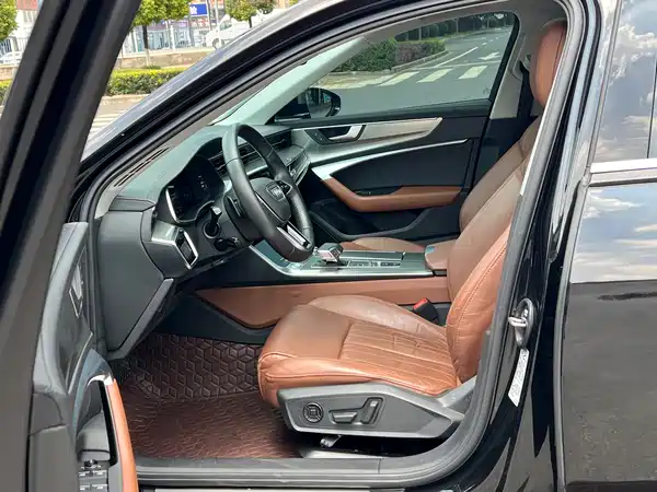 Audi A6L 2020
