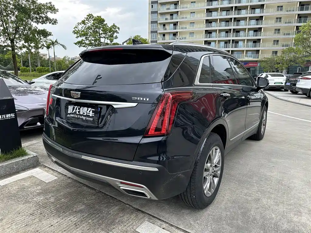 Cadillac XT5 2020 — фото 5