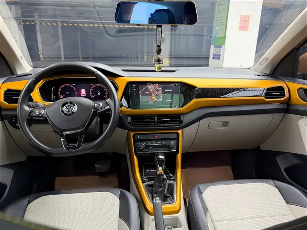 Volkswagen T-Cross 2019 — фото 15