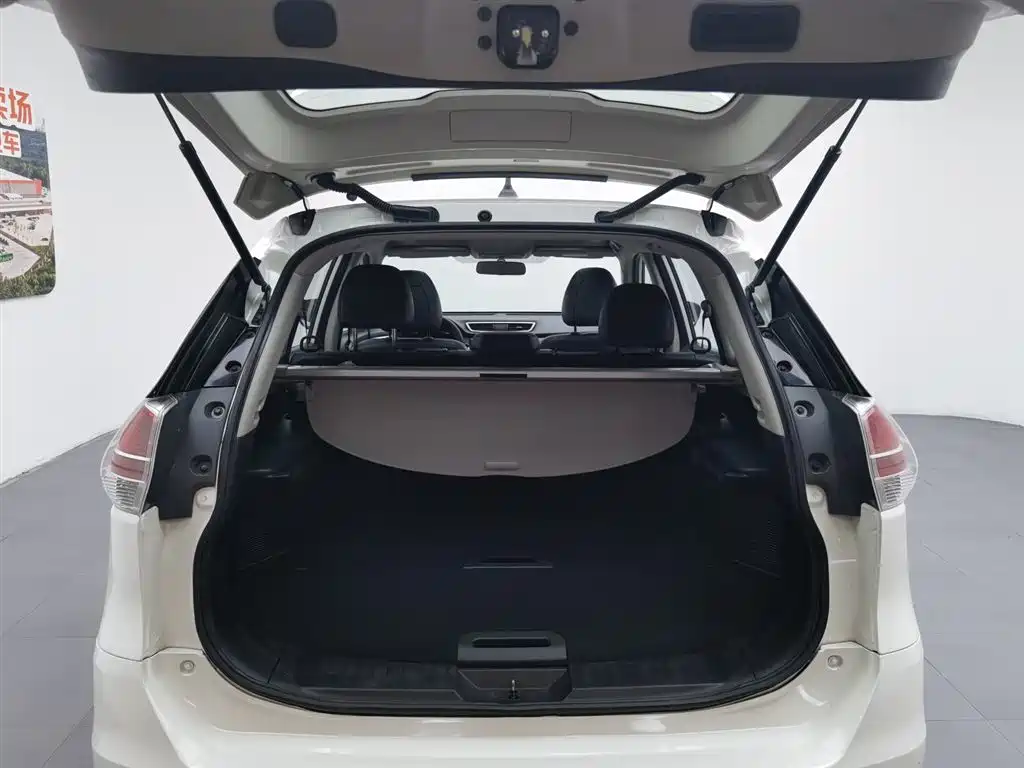 Nissan X-Trail 2016 — фото 16