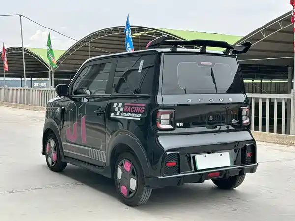 Geely Galaxy Panda 2025