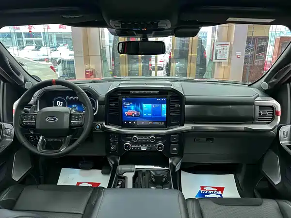 Ford F-150 Raptor 2023