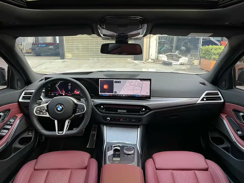BMW 3 Series 2025 — фото 16