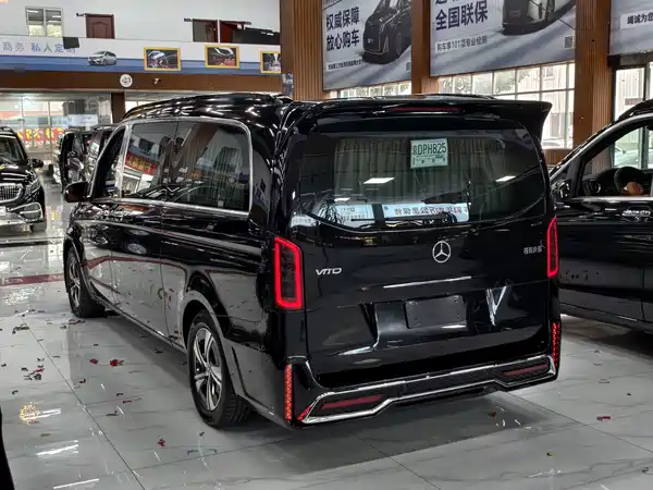Mercedes-Benz Vito 2025