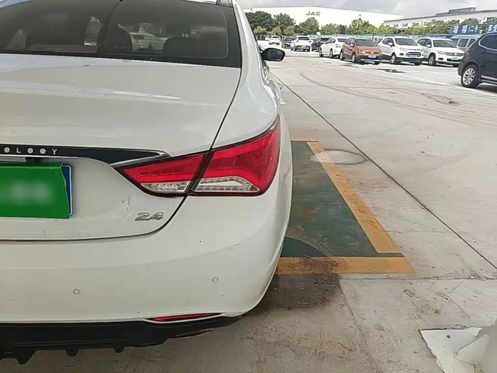 Hyundai Sonata 2015 — фото 8