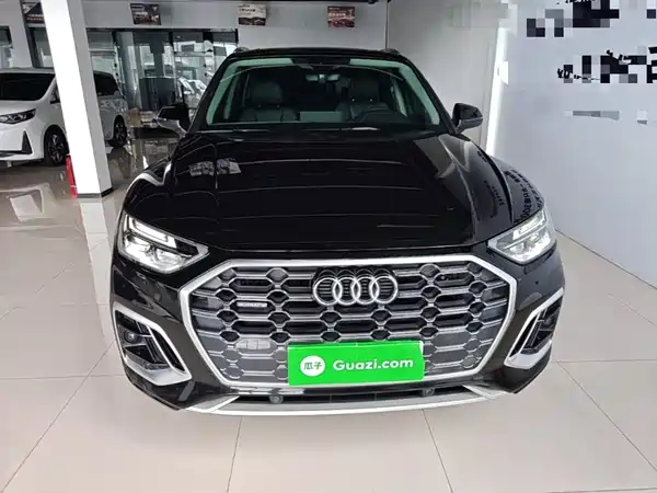 Audi Q5L 2025