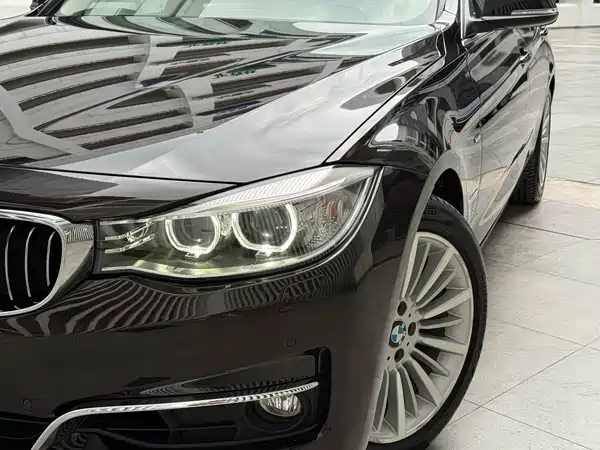 BMW 3 Series GT 2015