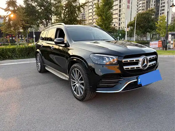 Mercedes-Benz GLS 2023