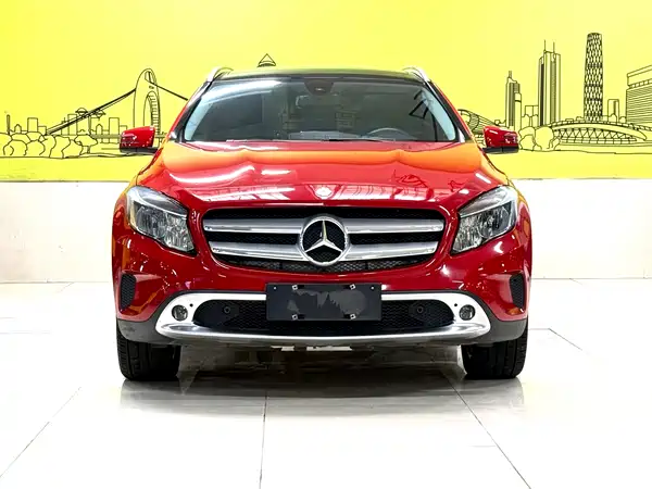 Mercedes-Benz GLA 2016
