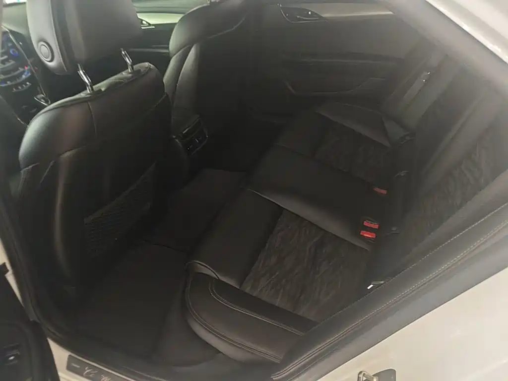 Cadillac ATS-L 2017 — фото 17