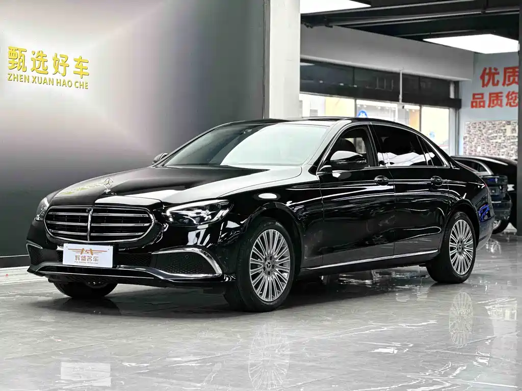 Mercedes-Benz E-Class 2022 — фото 1