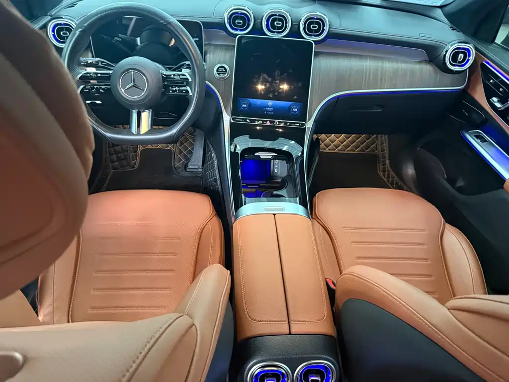 Mercedes-Benz GLC 2025 — фото 11