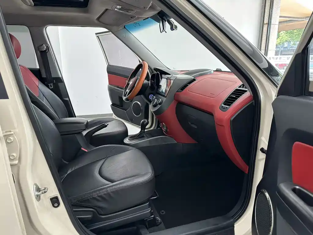 Kia Soul 2010 — фото 4