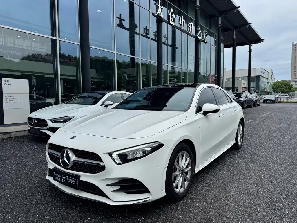 Mercedes-Benz A-Class 2020 — фото 1
