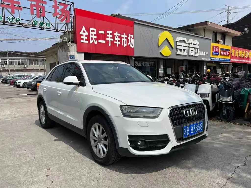 Audi Q3 2015 — фото 3