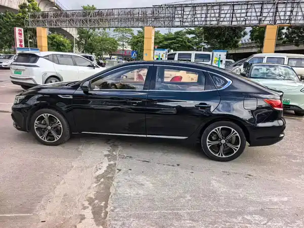 MG MG6 2018