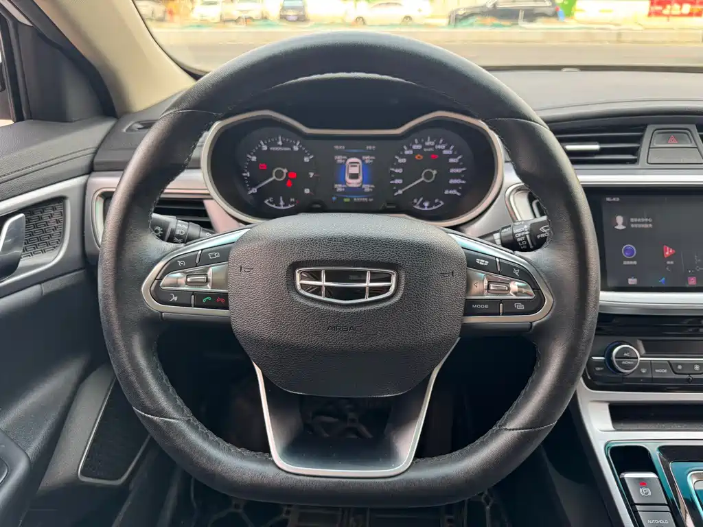 Geely Emgrand GL 2020 — фото 10
