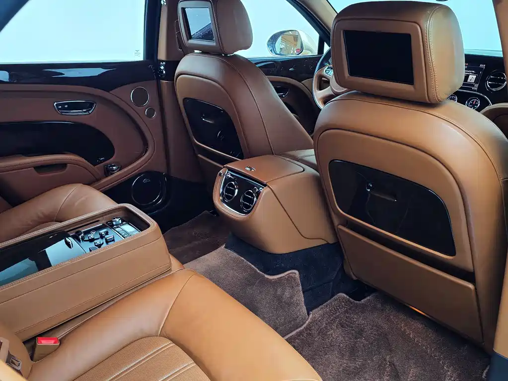 Bentley Mulsanne 2012 — фото 22