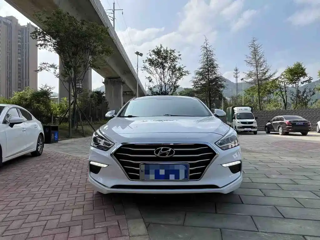 Hyundai Mistra 2020 — фото 1