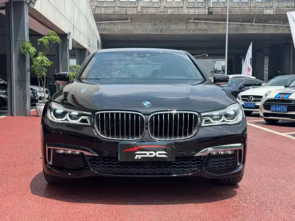 BMW 7 Series 2019