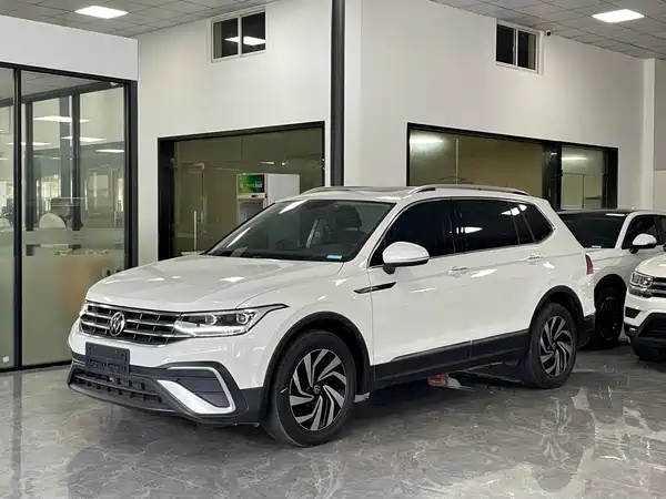 Volkswagen Tiguan L 2022