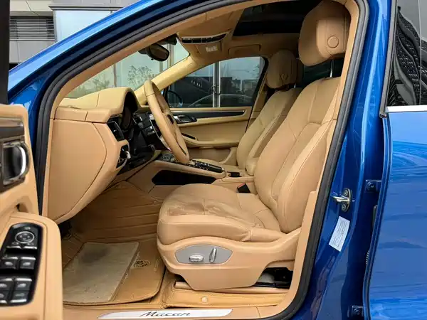 Porsche Macan 2016