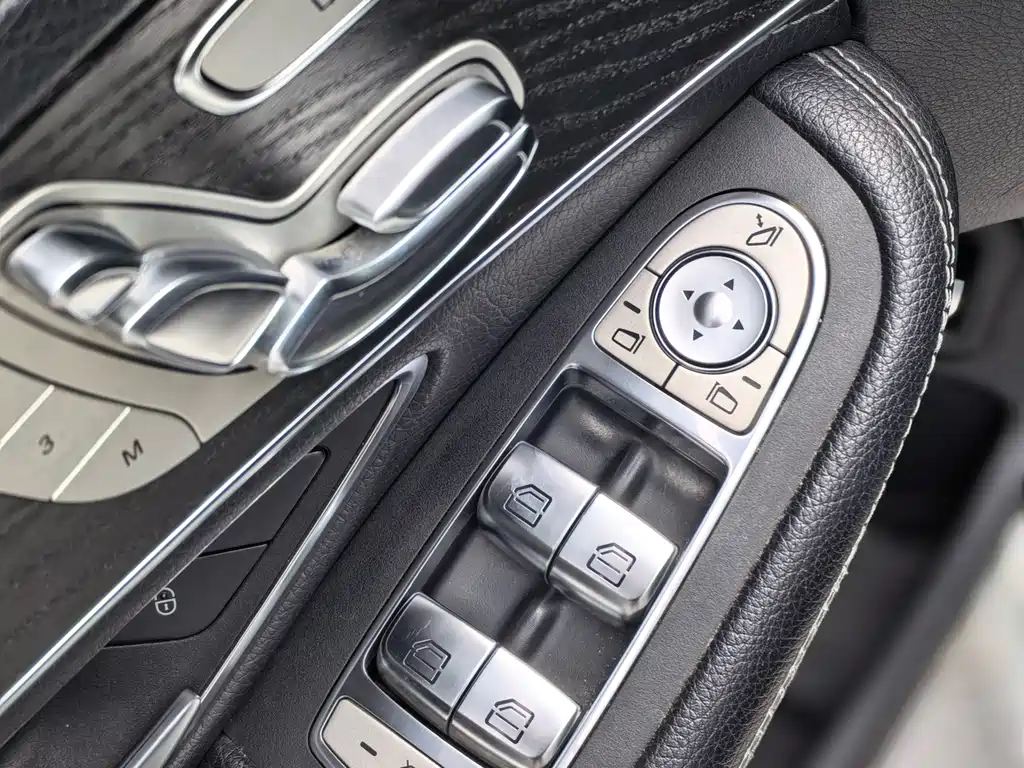 Mercedes-Benz C-Class 2020 — фото 13