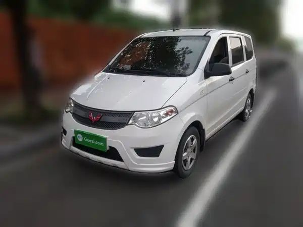 Wuling Hongguang 2018