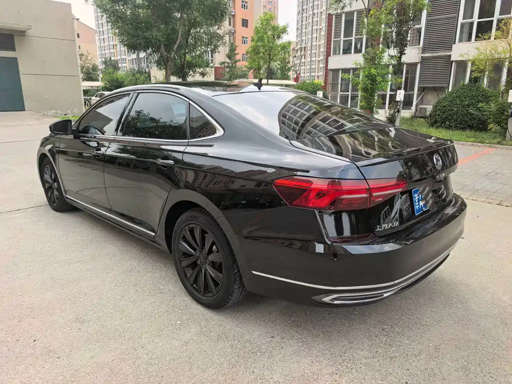 Volkswagen Passat 2019 — фото 4